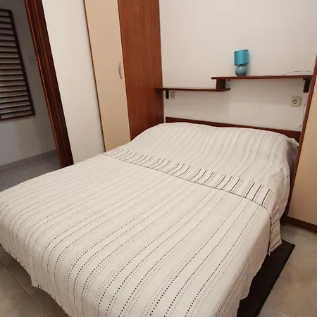 Sasa B4 - Hr-11069-01 By Interhome * Poreč